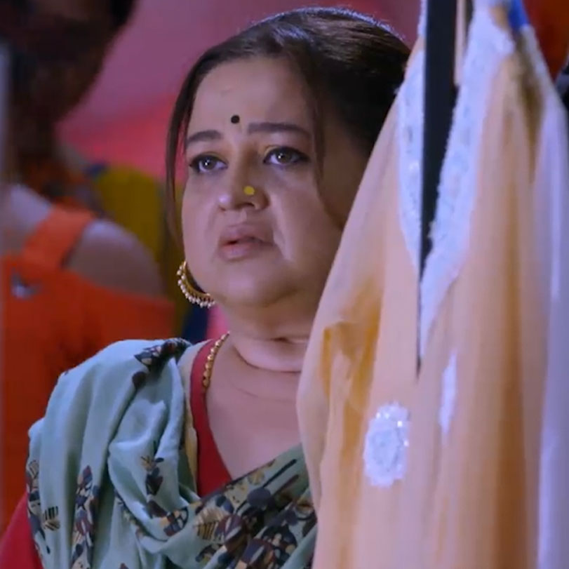 Sarla overhears Shirleen talking about her two wedding and decides to 