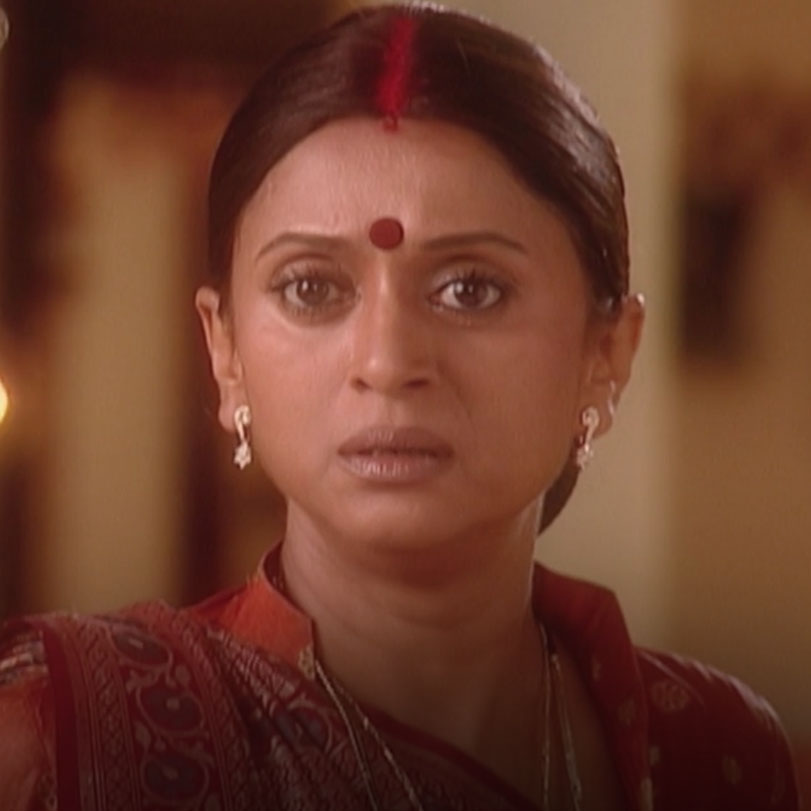 Mona is in huge trouble since Bharti has caught her lie. But will Bhar