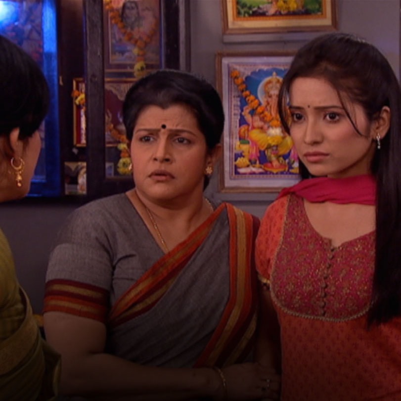 Purvi tries to protect Punni by disclosing the truth behind Mallik but