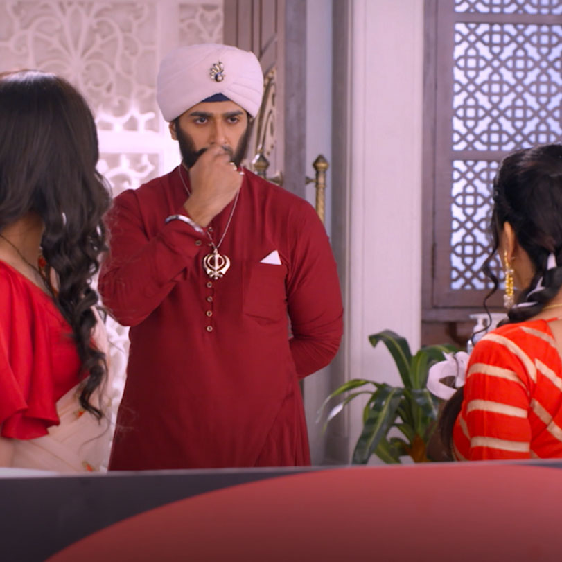 Ganga gets the shock of her life when she finds out that Diljeet is Ak