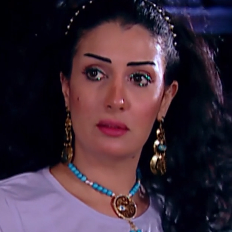 Nawal is trying to convince Zahra that who she saw was not Majed