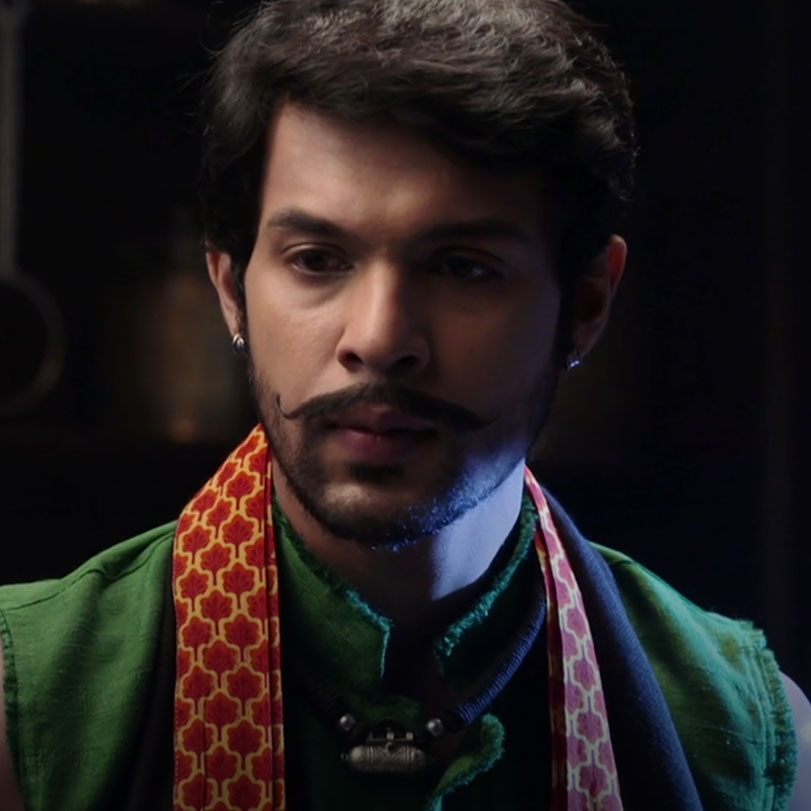 Gayatri is trying to get closer to Indra's mother to know whats is hap