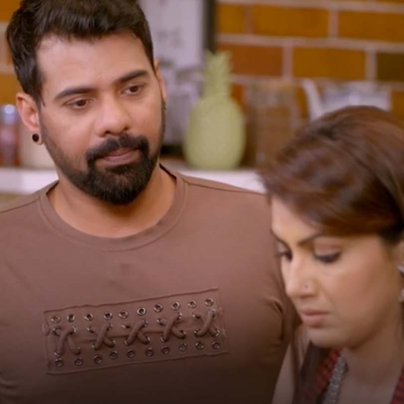 Abhi is helping Bragyah by looking for the Murder