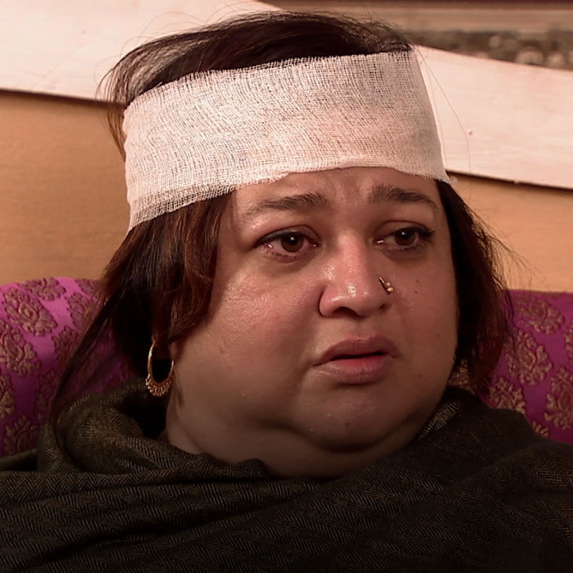 Pragya figures out that her mother has seen the father of Tanu’s child