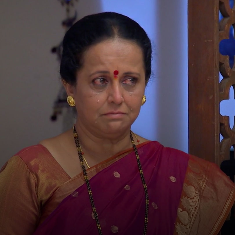 What is the reaction of Lalita when she knows the truth about the stea