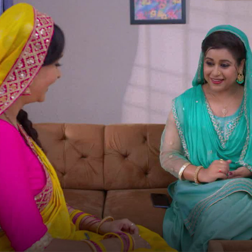 Shanti gets jealous from Sakina and tries to beat her husband to incre